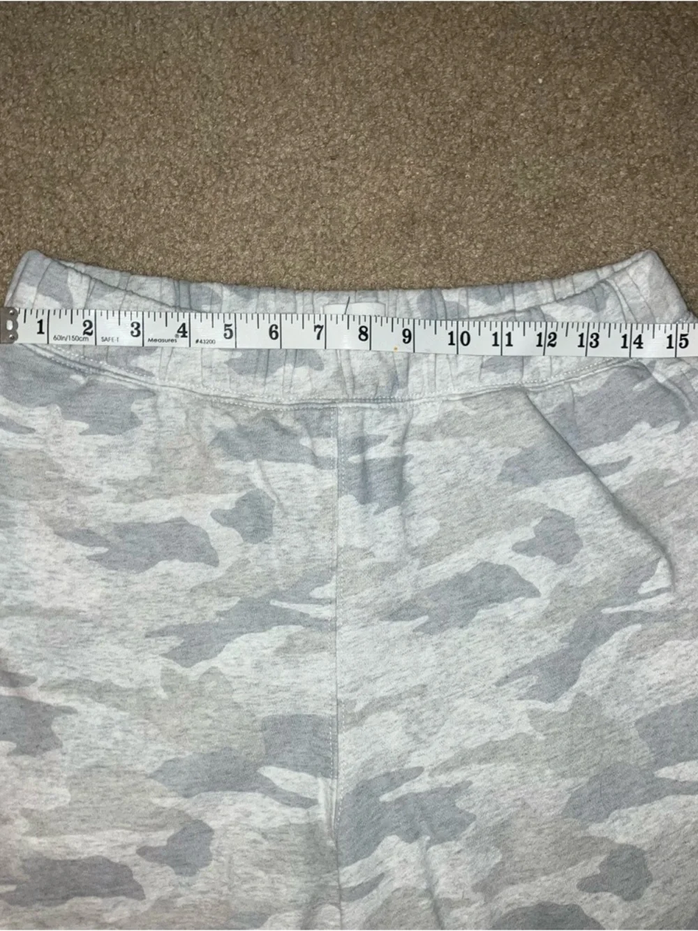 American Eagle Camo Barrel Sweatpants - Picture 7 of 8
